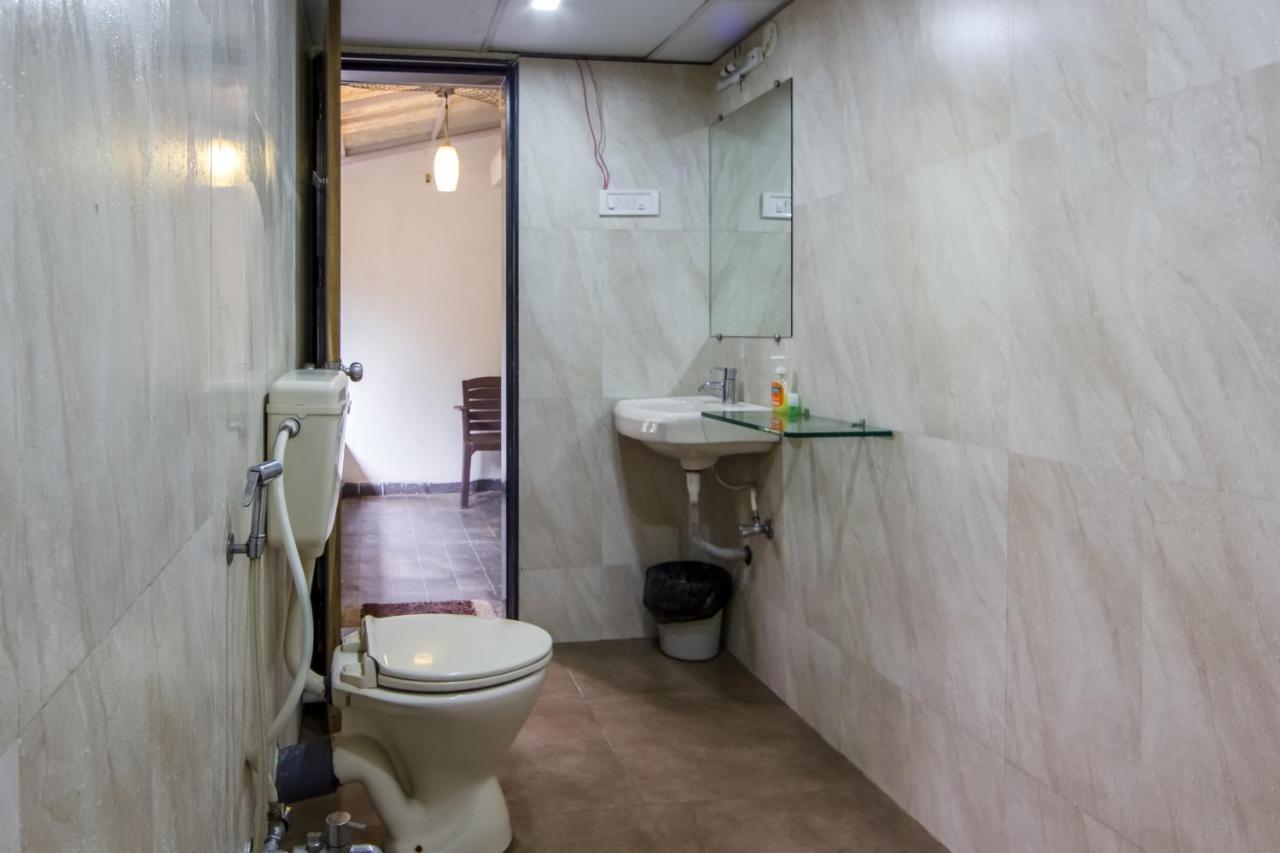 Apple Tree Apartments Koregaon Park Poona Buitenkant foto