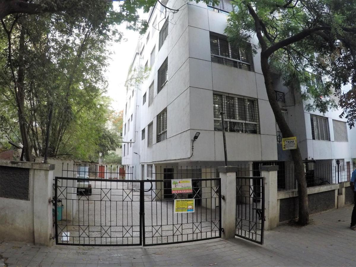 Apple Tree Apartments Koregaon Park Poona Buitenkant foto