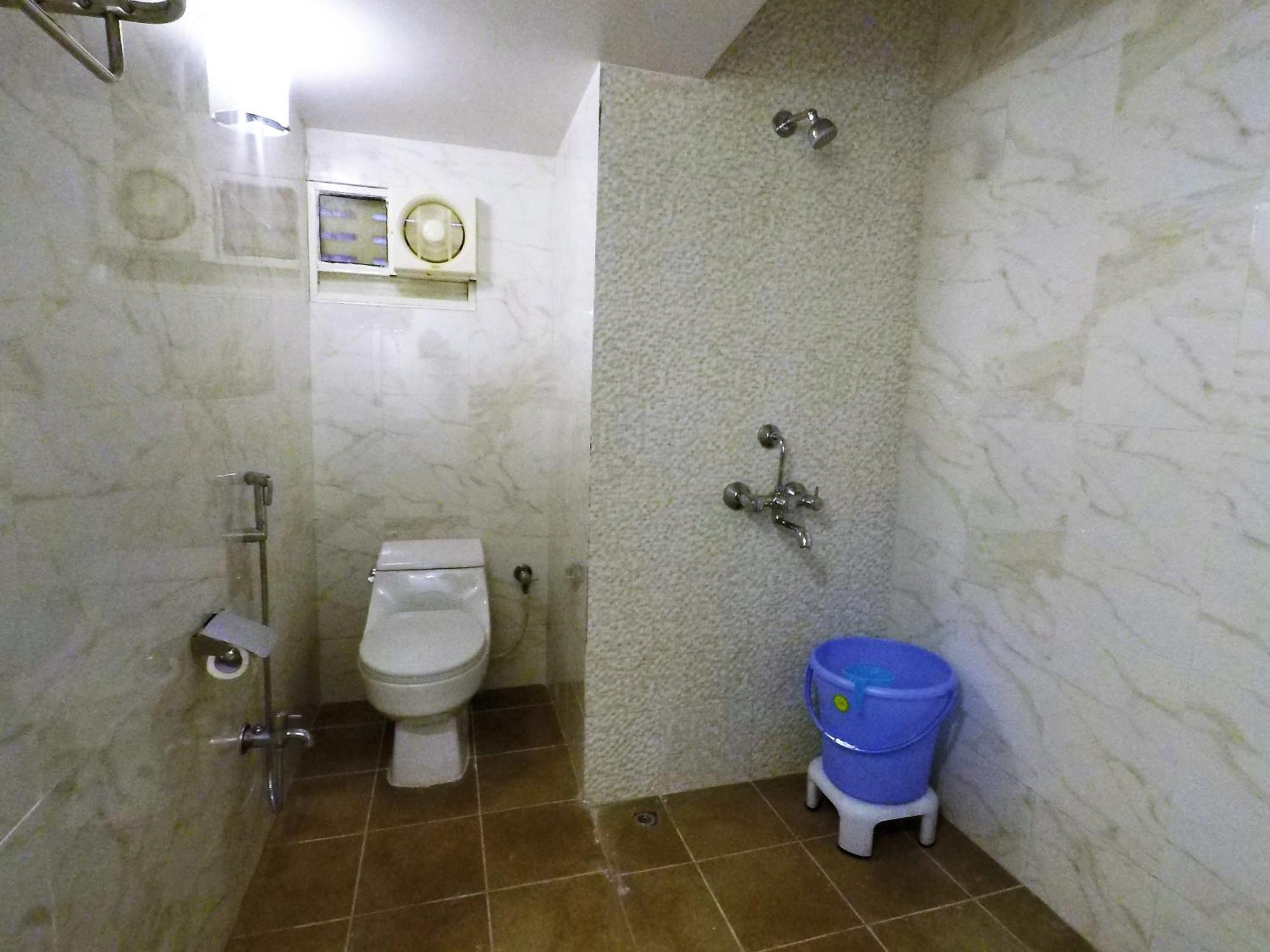 Apple Tree Apartments Koregaon Park Poona Buitenkant foto
